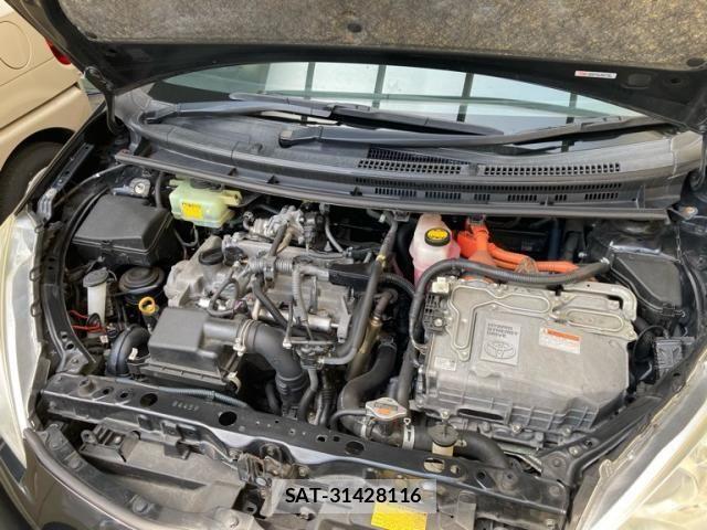Toyota AQUA 2013-09 7452917-26