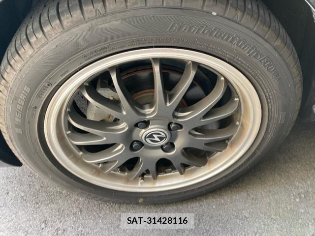 Toyota AQUA 2013-09 7452917-7