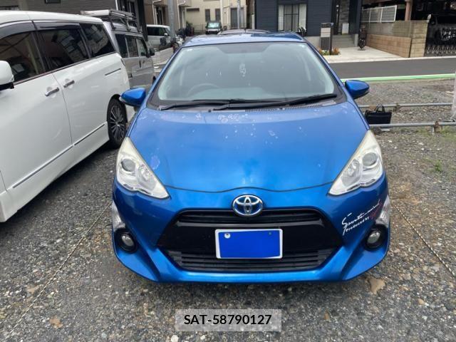 Toyota AQUA 2015-06 7452923-0