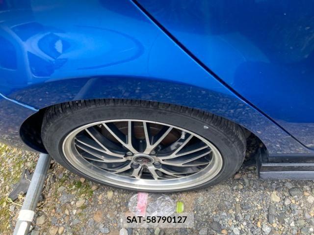 Toyota AQUA 2015-06 7452923-10