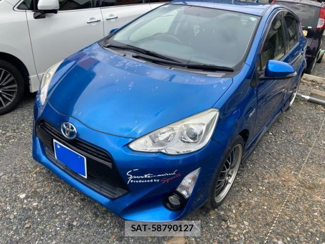 Toyota AQUA 2015-06 7452923-2