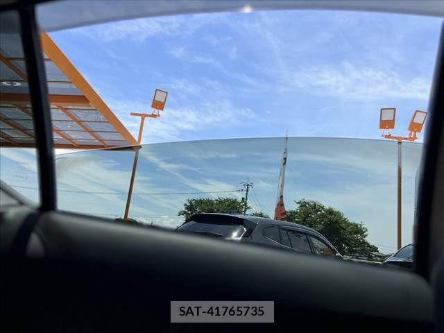 Toyota AQUA 2018-04 7452875-22