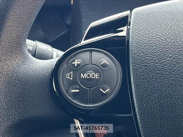 Toyota AQUA 2018-04 7452875-28