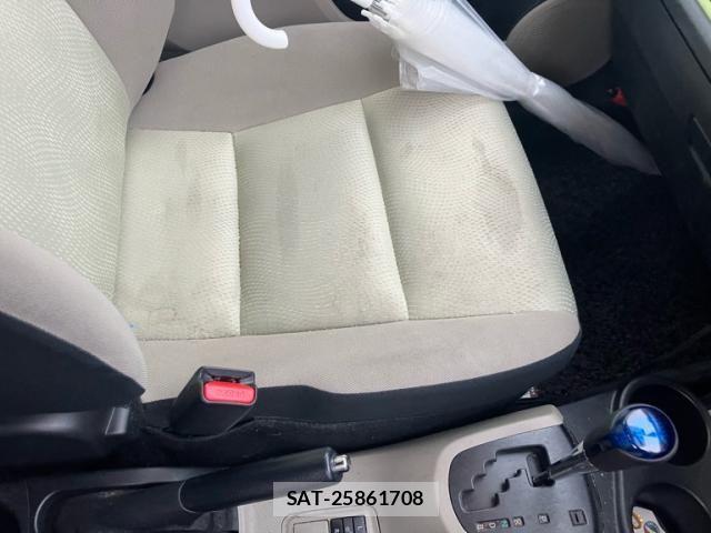 Toyota AQUA 2014-05 7452927-13