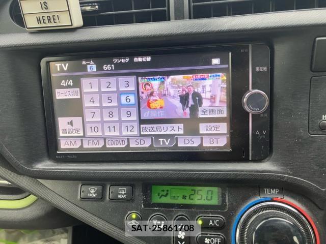 Toyota AQUA 2014-05 7452927-22