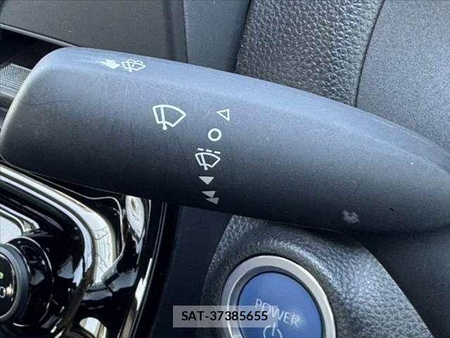 Toyota AQUA 2023-04 7452861-25