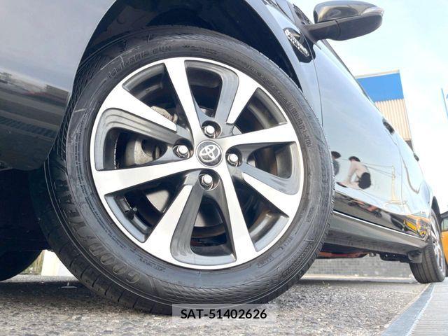 Toyota AQUA 2017-09 7452874-10