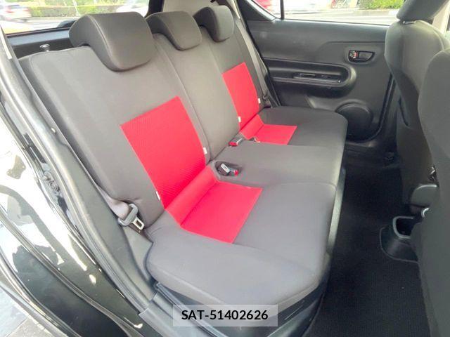 Toyota AQUA 2017-09 7452874-8