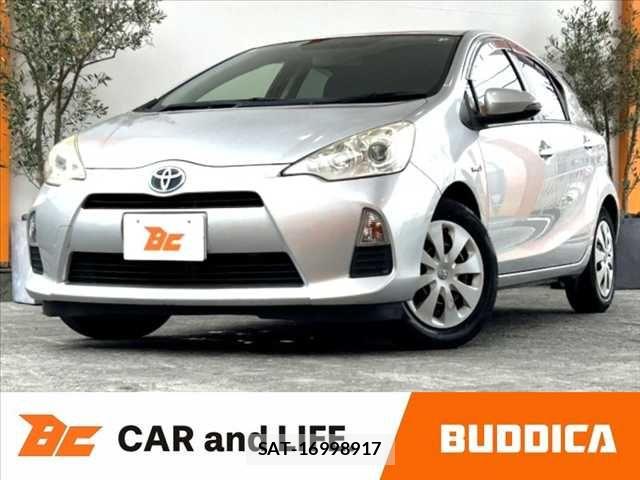 Toyota AQUA 2013-07 7452913-0