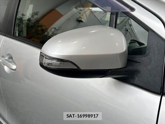 Toyota AQUA 2013-07 7452913-29
