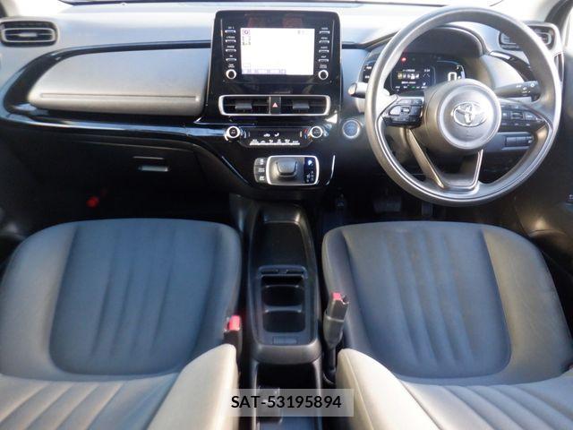Toyota AQUA 2023-06 7452848-1