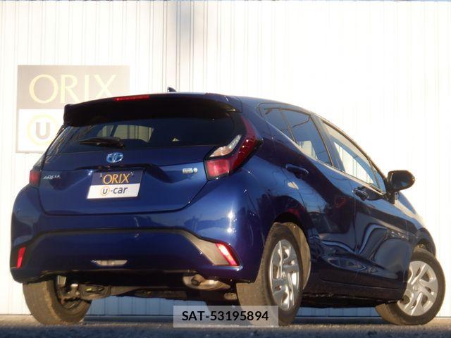 Toyota AQUA 2023-06 7452848-21