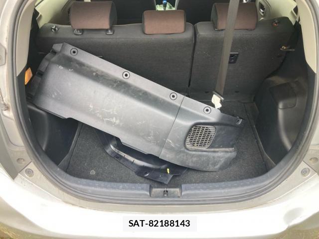 Toyota AQUA 2012-07 7452929-9