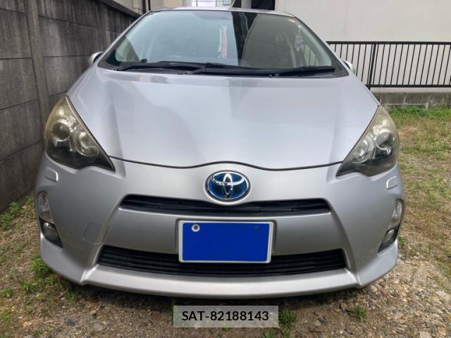 Toyota AQUA 2012-07 7452929-1