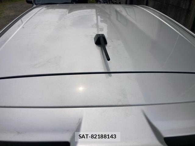 Toyota AQUA 2012-07 7452929-5