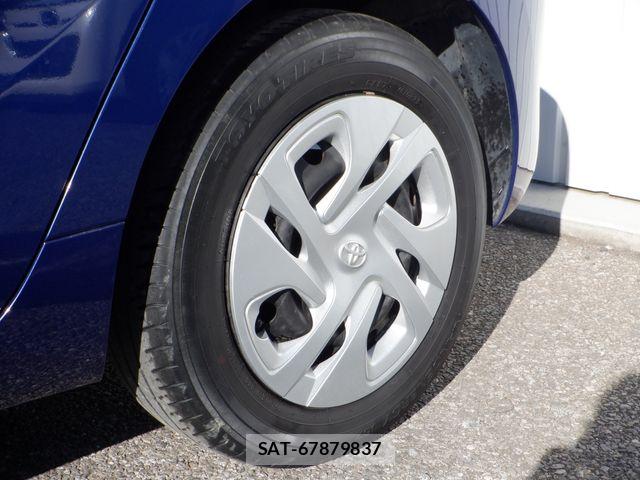 Toyota AQUA 2023-06 7452852-16