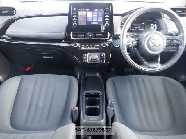 Toyota AQUA 2023-06 7452852-1