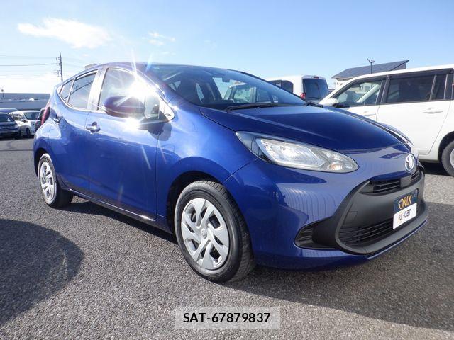 Toyota AQUA 2023-06 7452852-20