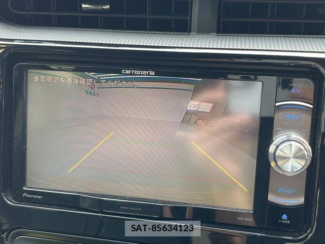 Toyota AQUA 2018-02 7452854-4