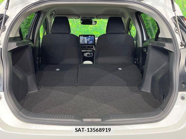 Toyota AQUA 2023-05 7452832-9