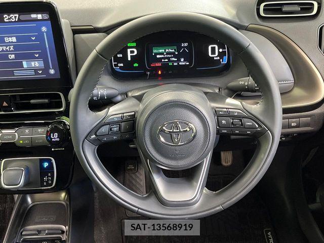 Toyota AQUA 2023-05 7452832-10
