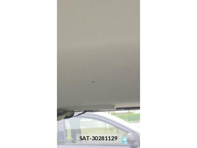 Toyota AQUA 2013-12 7452905-19