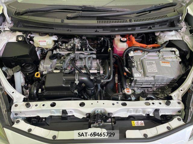 Toyota AQUA 2018-12 7452855-17