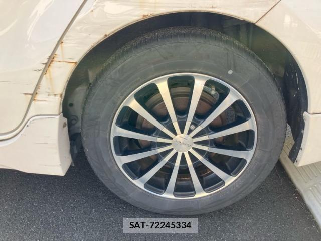 Toyota AQUA 2012-03 7452916-9