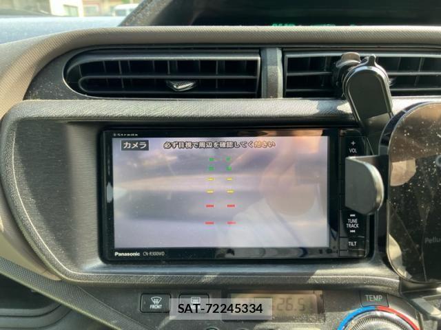 Toyota AQUA 2012-03 7452916-12