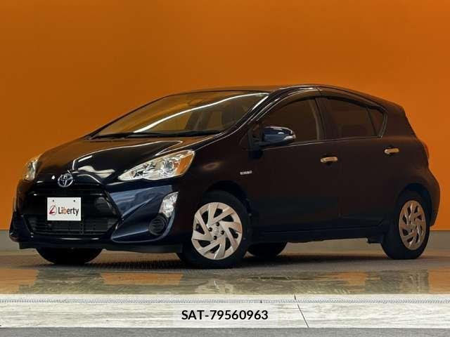 Toyota AQUA 2017-04 7452864-4