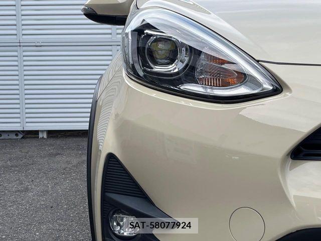 Toyota AQUA 2017-10 7508098-12