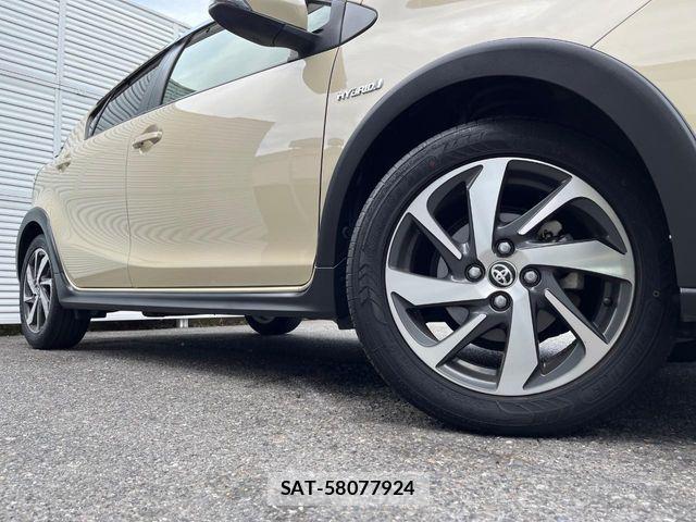 Toyota AQUA 2017-10 7508098-13
