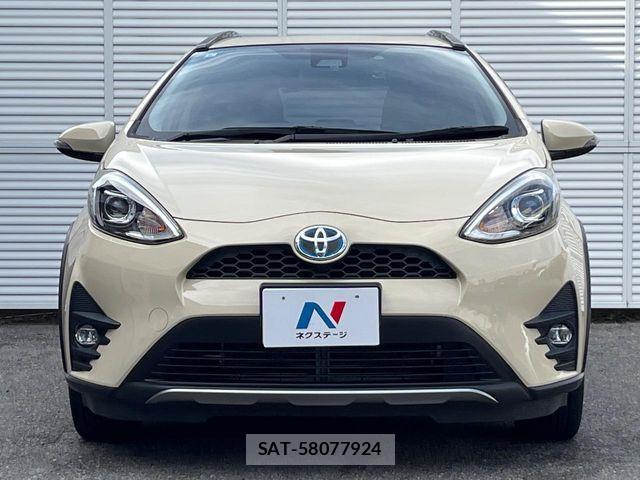Toyota AQUA 2017-10 7508098-14