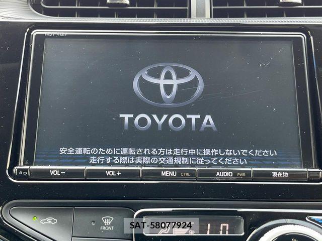 Toyota AQUA 2017-10 7508098-3