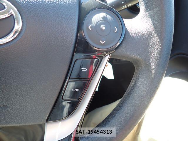 Toyota AQUA 2021-03 7508099-13