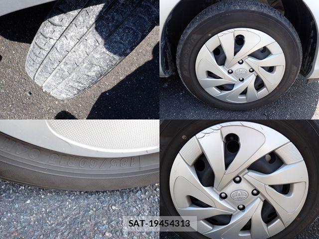 Toyota AQUA 2021-03 7508099-24