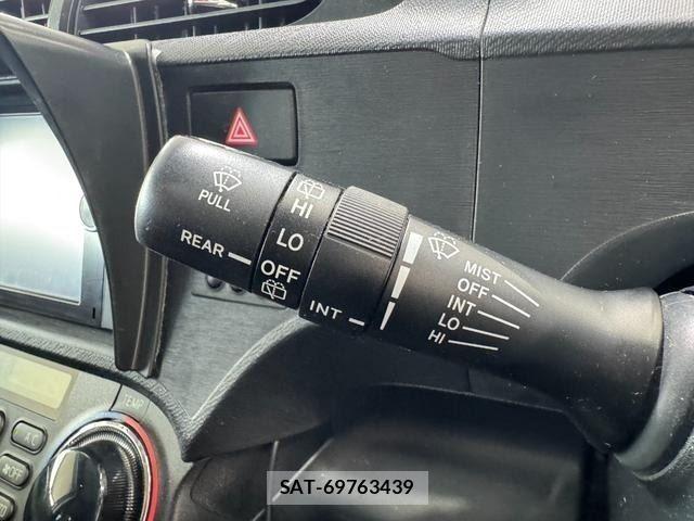 Toyota AQUA 2013-05 7499504-15