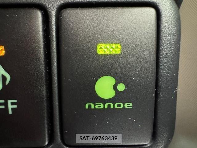 Toyota AQUA 2013-05 7499504-25