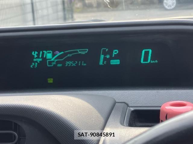 Toyota AQUA 2012-10 7499531-16