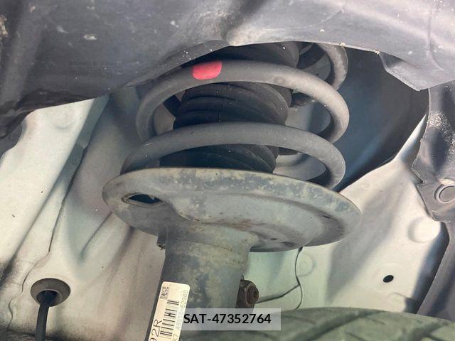 Toyota AQUA 2013-02 7499507-19