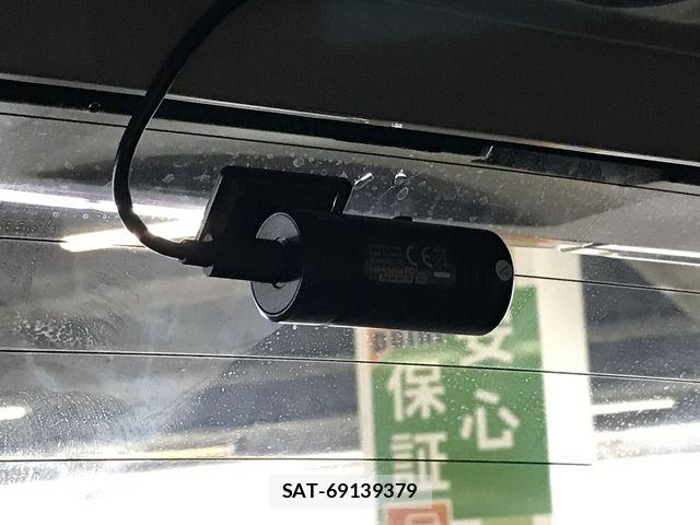 Toyota AQUA 2021-08 7499478-18