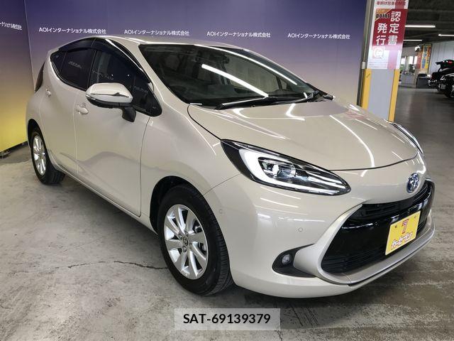 Toyota AQUA 2021-08 7499478-1