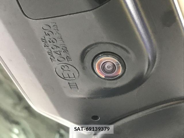 Toyota AQUA 2021-08 7499478-23