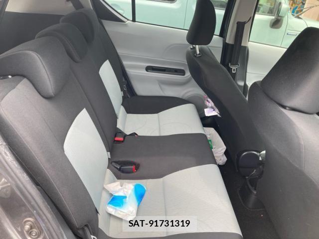 Toyota AQUA 2012-03 7508109-9