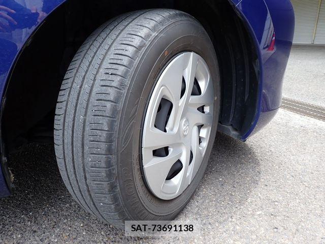 Toyota AQUA 2024-03 7499470-23