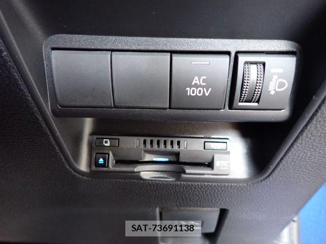 Toyota AQUA 2024-03 7499470-27