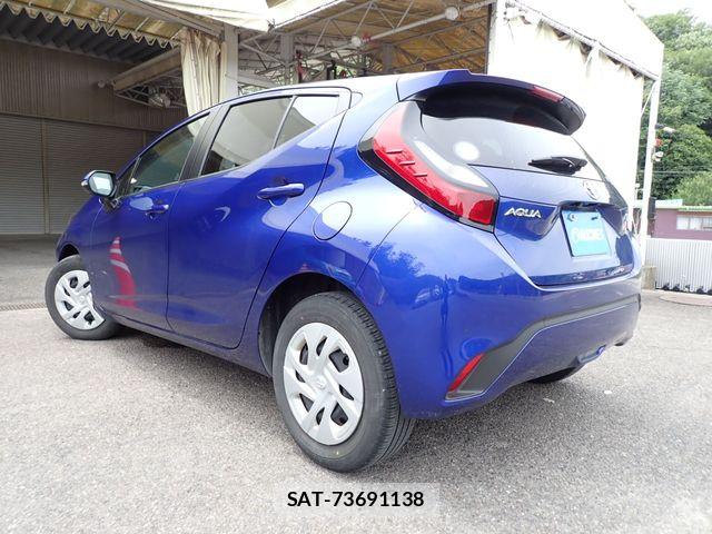 Toyota AQUA 2024-03 7499470-2