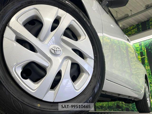 Toyota AQUA 2022-03 7499480-12