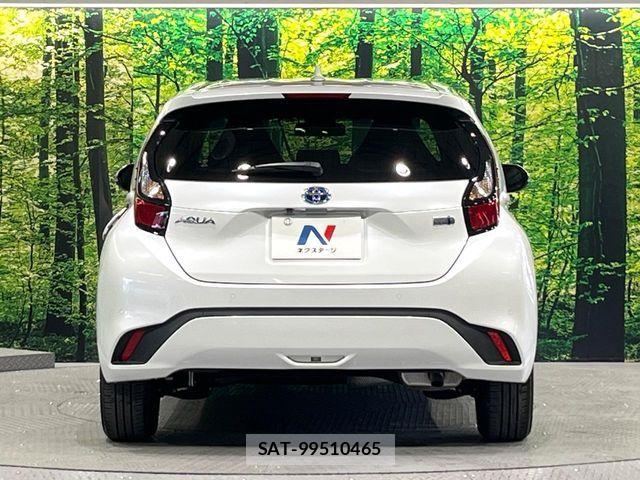 Toyota AQUA 2022-03 7499480-14