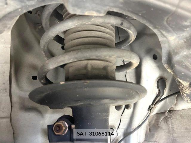 Toyota AQUA 2019-08 7499489-19